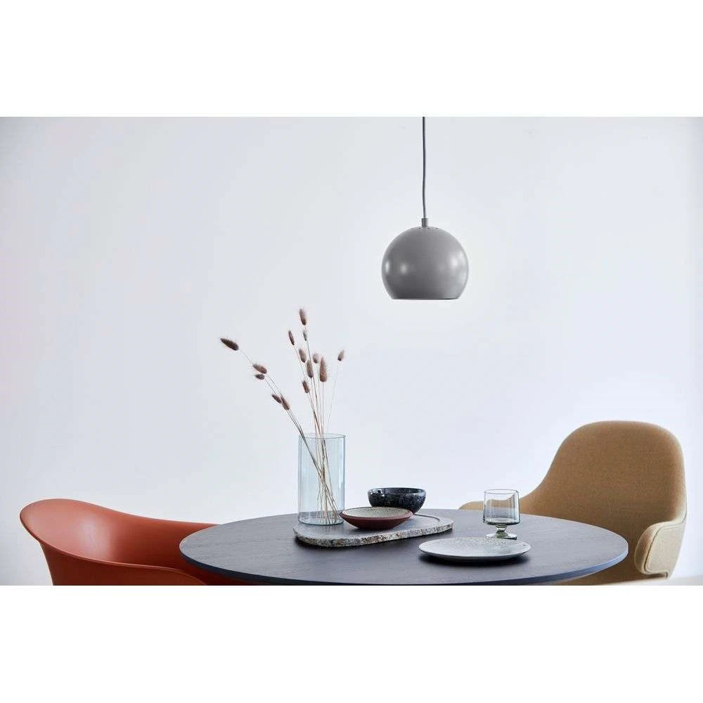 Ball Hanglamp Matt Light Grey - Frandsen - Koop Online - Image 2